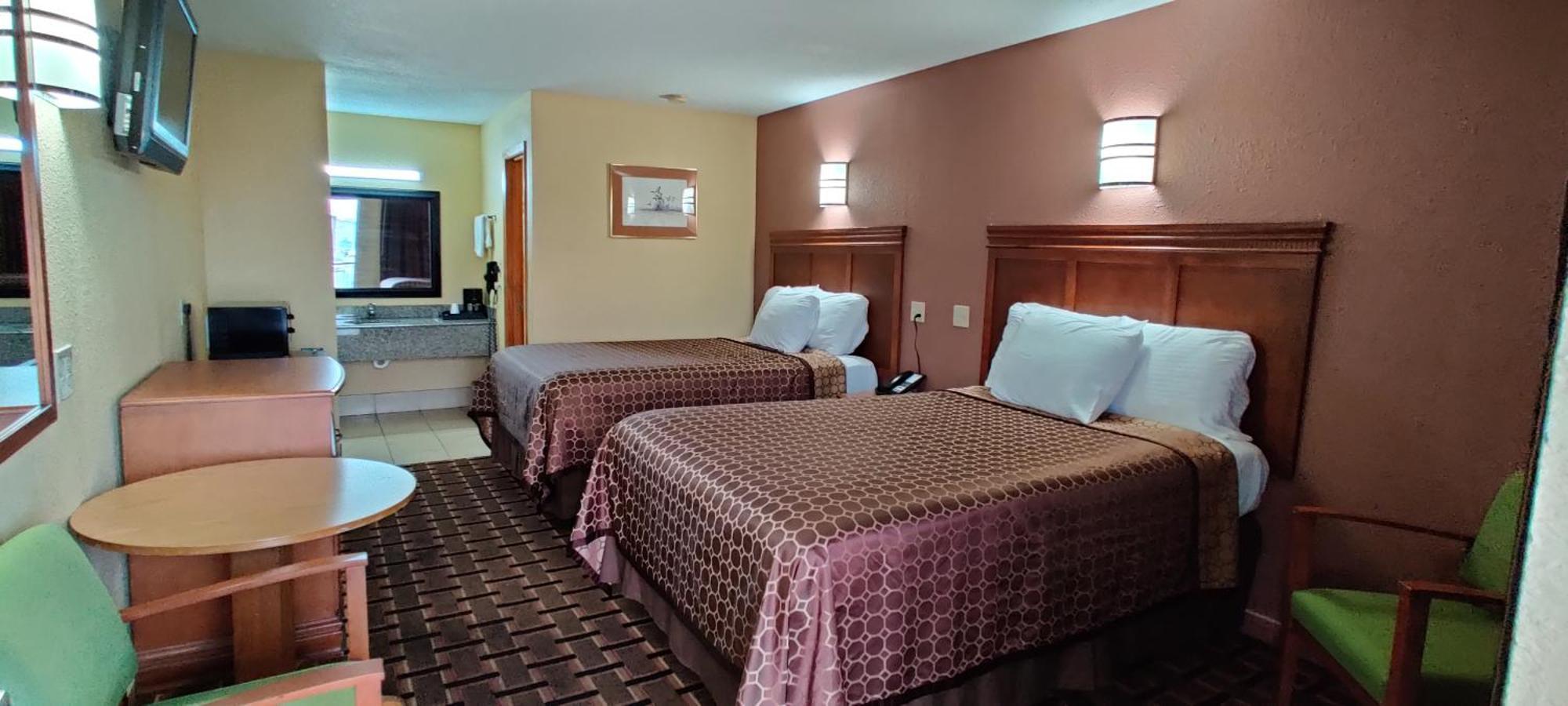 Americas Best Value Inn-Indianola Стая снимка