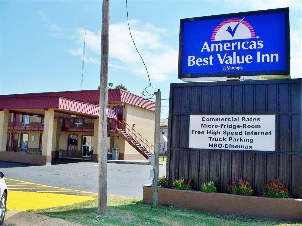 Americas Best Value Inn-Indianola Екстериор снимка
