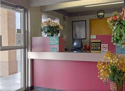 Americas Best Value Inn-Indianola Интериор снимка